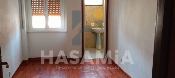 Квартира с 4 спальнями в Милан, Италия № 357824 4