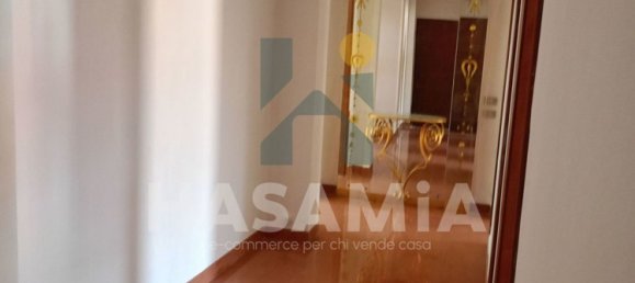 Квартира с 4 спальнями в Милан, Италия № 357824 10