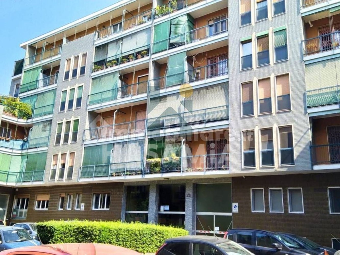 Квартира с 4 спальнями в Милан, Италия № 357824