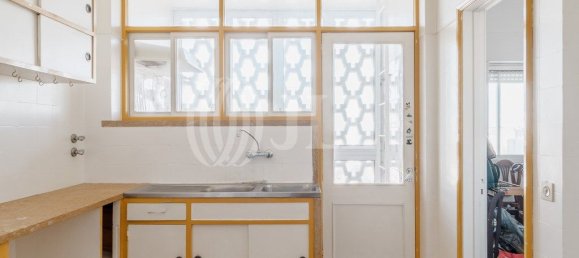 4 bedrooms Apartment in Lisbon, Portugal No. 118842 15