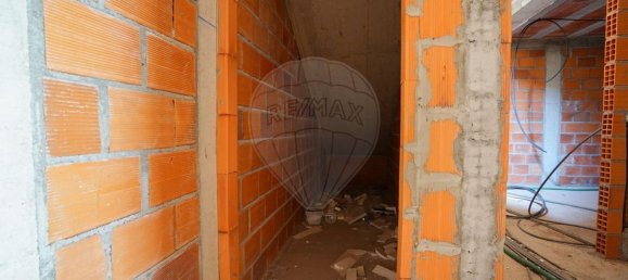 Casa T4 em Póvoa de Lanhoso, Portugal N.º 180310 2