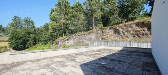 Casa T4 em Póvoa de Lanhoso, Portugal N.º 180310 9