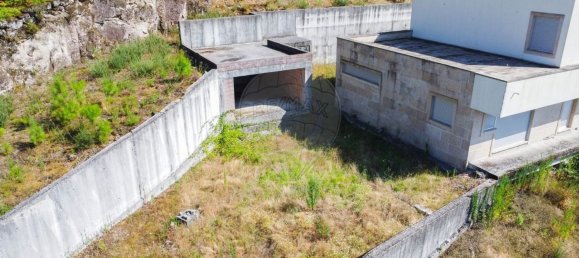 Casa T4 em Póvoa de Lanhoso, Portugal N.º 180310 26