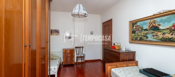4 rooms Apartment in Fossano, Italy No. 293680 2