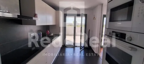 Apartamento de 2 dormitorios en Faro, Portugal No. 90068 9