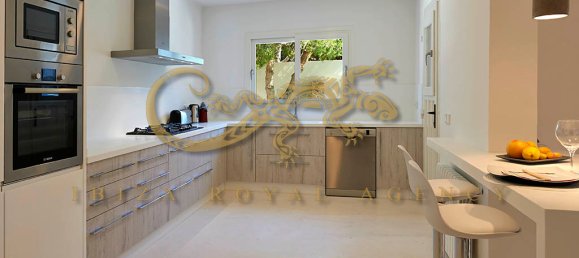 Вилла с 4 спальнями в Порт-де-Торрент, Испания № 837 22