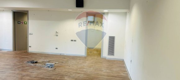 110m² Commercial property in Assisi, Italy No. 50294 7