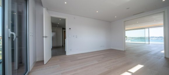 شقة 4 غرف نوم في Oeiras, Portugal رقم 6667 5