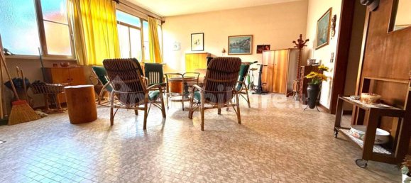 4 Schlafzimmer Wohnung in Calcinato, Italy, Nr. 128961 5
