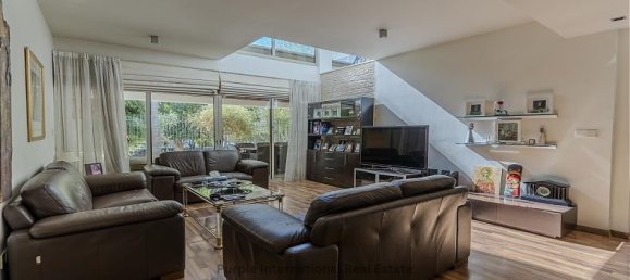 5 bedrooms Villa in Germasogeia, Cyprus No. 22668 9