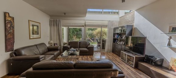 5 bedrooms Villa in Germasogeia, Cyprus No. 22668 8