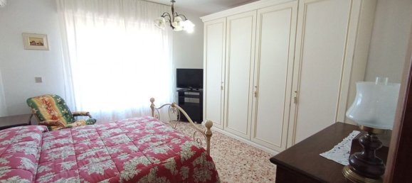 4غرفة شقة في Foiano della Chiana, Italy رقم 227788 11