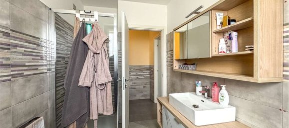 Квартира с 5 комнатами в Маджента, Италия № 230053 15