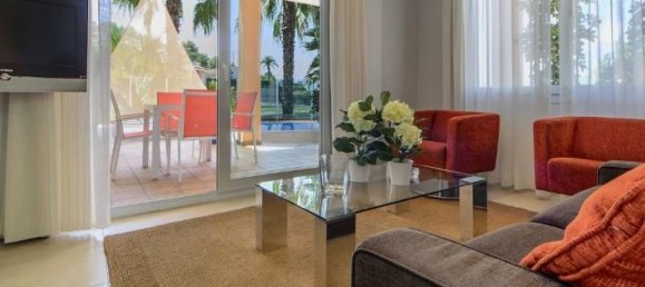 Apartamento de 9 dormitorios en Benitachell, Spain No. 131804 4