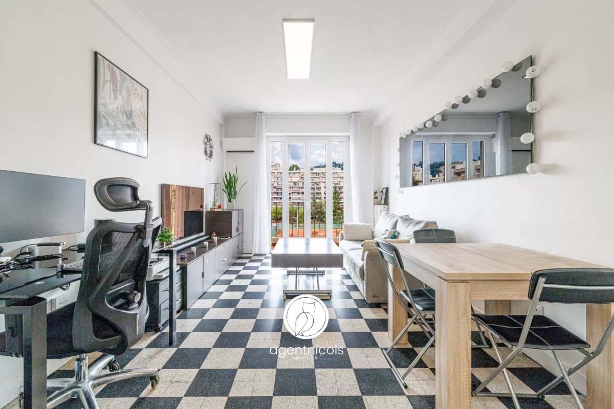 3-Zimmer Wohnung in Nice, France, Nr. 342858