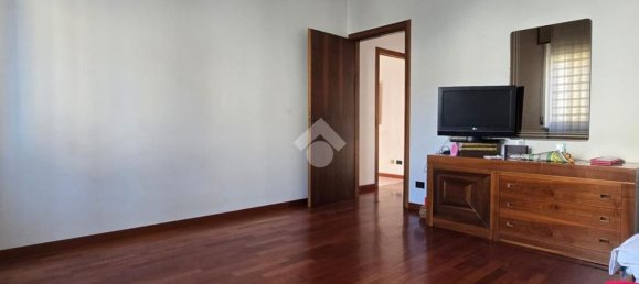 6 rooms House in Castel d'Azzano, Italy No. 59710 13