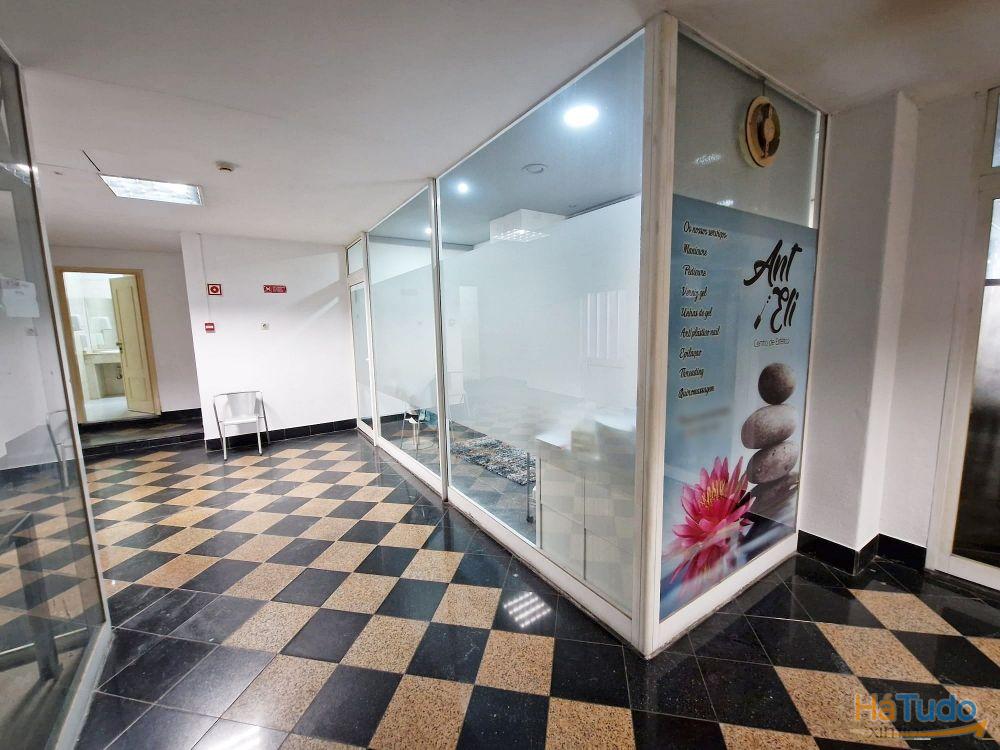 Gewerbliche Immobilie in Santo Tirso, Portugal 75m², Nr. 330040