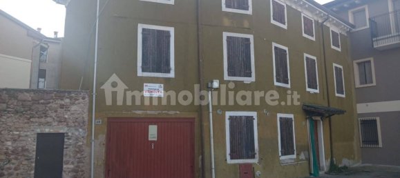 Casa de 3 dormitorios en Bussolengo, Italy No. 60152 2