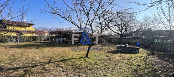 1 room Land in Travedona-Monate, Italy No. 84883 3