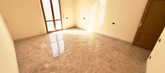 6-salle Maison à Monteprandone, Italy No. 306883 20