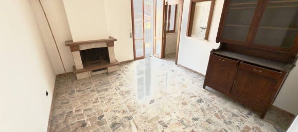 6-salle Maison à Monteprandone, Italy No. 306883 10