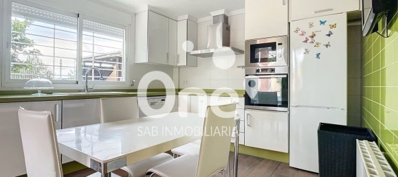 4 bedrooms House in San Antonio de Benageber, Spain No. 135963 3