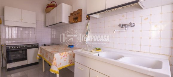 4 rooms Apartment in Corridonia, Italy No. 275059 6