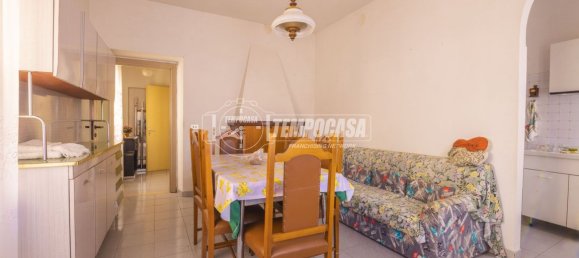 4 rooms Apartment in Corridonia, Italy No. 275059 7