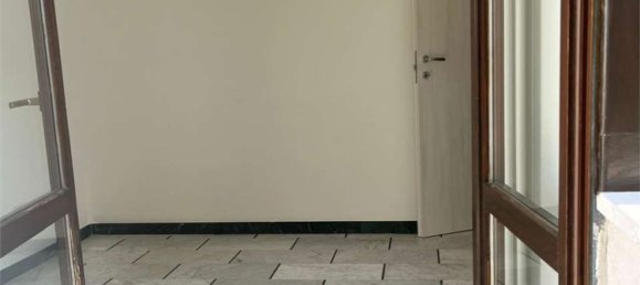 3-salle Appartement à Camerata Picena, Italy No. 100844 20