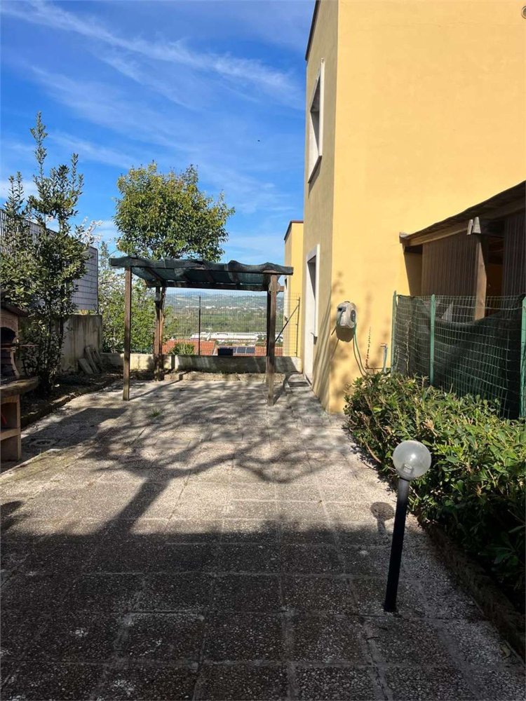 3-salle Appartement à Camerata Picena, Italy No. 100844