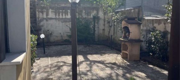 3-salle Appartement à Camerata Picena, Italy No. 100844 21