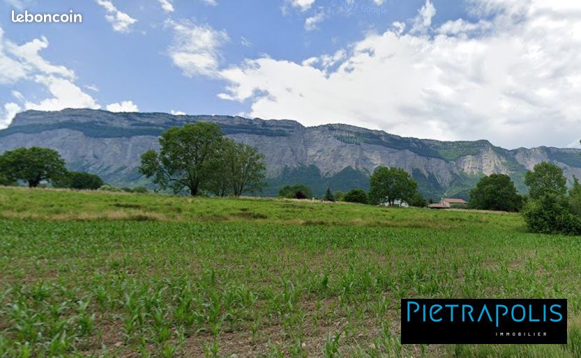 Grundstück in Montbonnot-Saint-Martin, France 811m², Nr. 118021