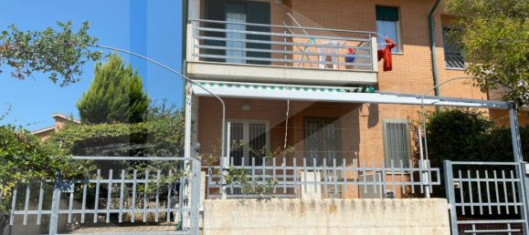 3 rooms Building in Campomarino, Italy No. 22626 2