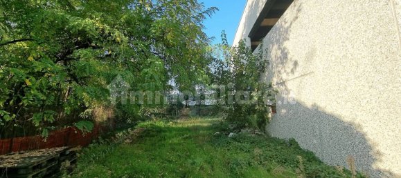 1 room Warehouse in Brugherio, Italy No. 16231 9