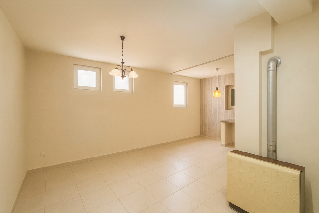 Oficina de 3 habitaciónes en Stuttgart, Germany No. 220682