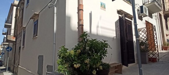 Edifício em Castellammare del Golfo, Italy 65 m² N.º 274944 2