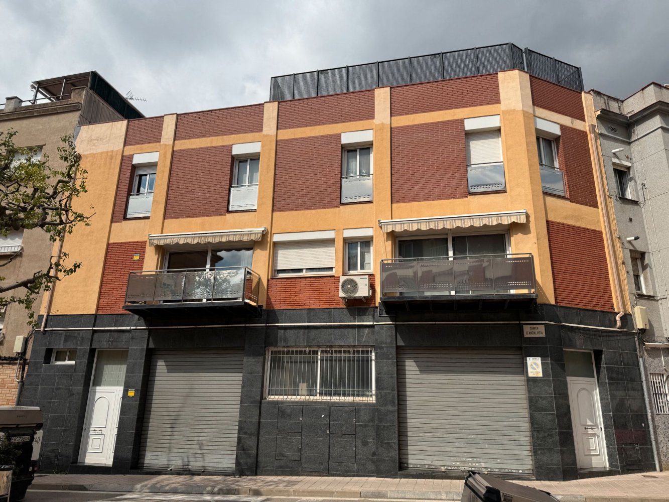 5 Schlafzimmer Haus in Sant Joan Despi, Spain, Nr. 72170