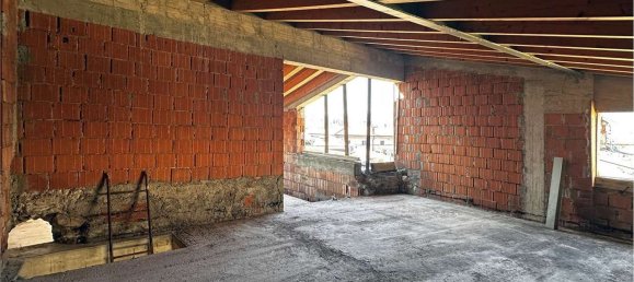 8-salle Maison à Soiano del Lago, Italy No. 6623 23