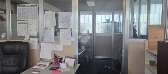 Almacén en Settimo Torinese, Italy 390 m² No. 290400 7