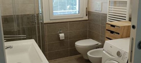 Квартира с 2 комнатами в Каорле, Италия № 264875 11