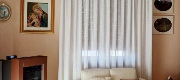 7غرفة شقة في Ponte dell'Olio, Italy رقم 80545 3