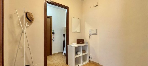2 chambres Appartement à Rome, Italy No. 365255 2