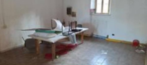 5 rooms Commercial property in Urbino, Italy No. 285757 8