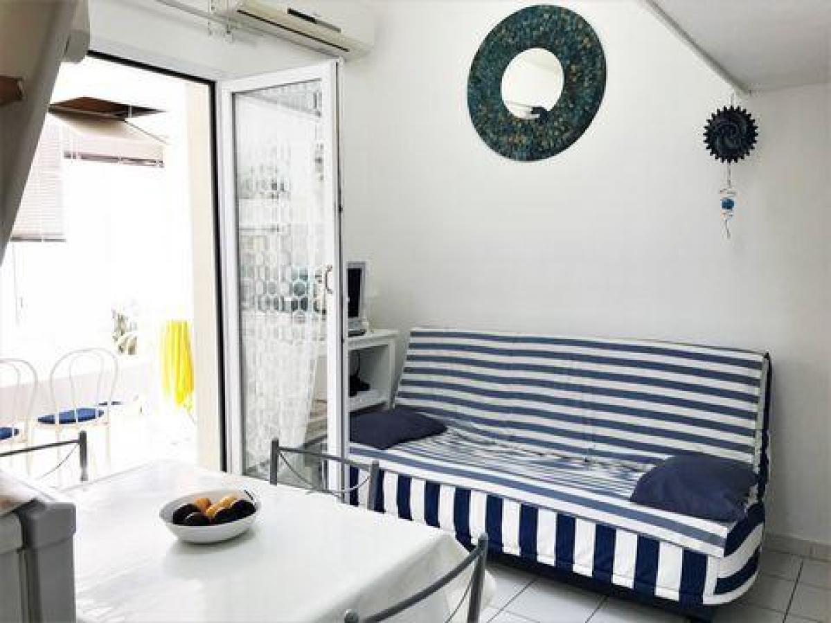 Studio in Marseillan, France No. 25665