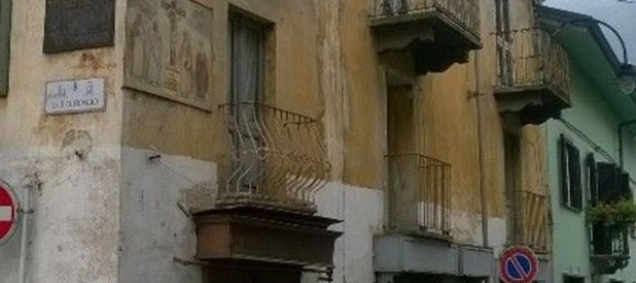 4 rooms Apartment in Pont Canavese, Italy No. 131206 2