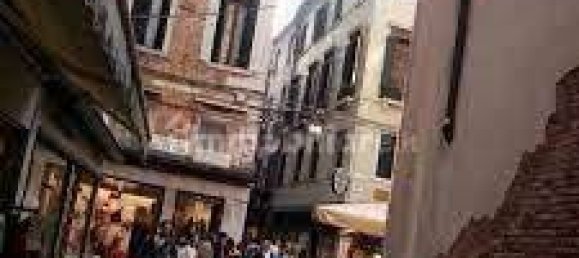 4 rooms Commercial property in Venice, Italy No. 61834 23