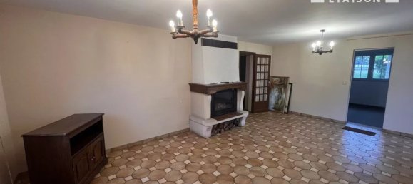 Casa de 5 dormitorios en Saint-Sulpice-de-Pommeray, France No. 69478 13