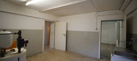 5-Zimmer Haus in Neunkirchen, Germany, Nr. 29848 4