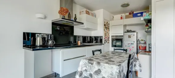 2 bedrooms Apartment in Venissieux, France No. 351107 5