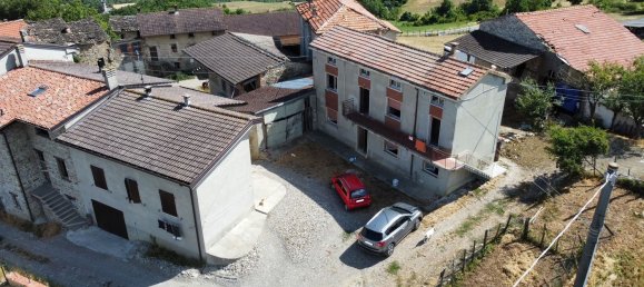 2 rooms Apartment in Bettola, Italy No. 253954 2